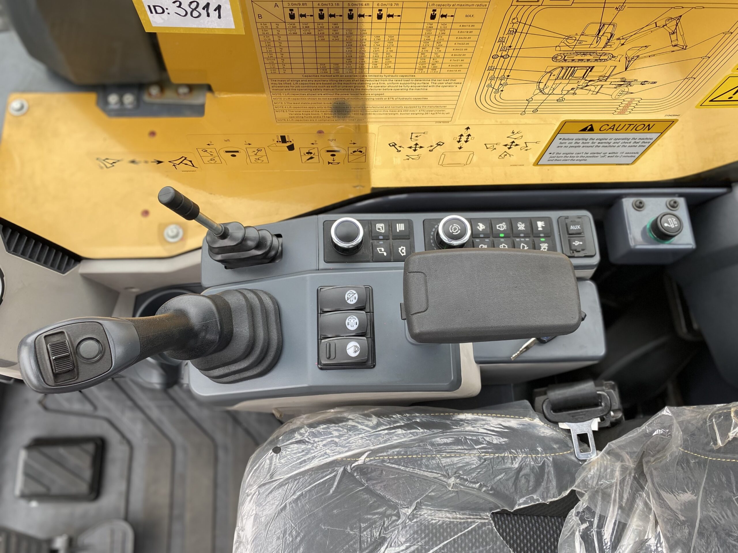 XCMG XE80E Excavator(pic10)