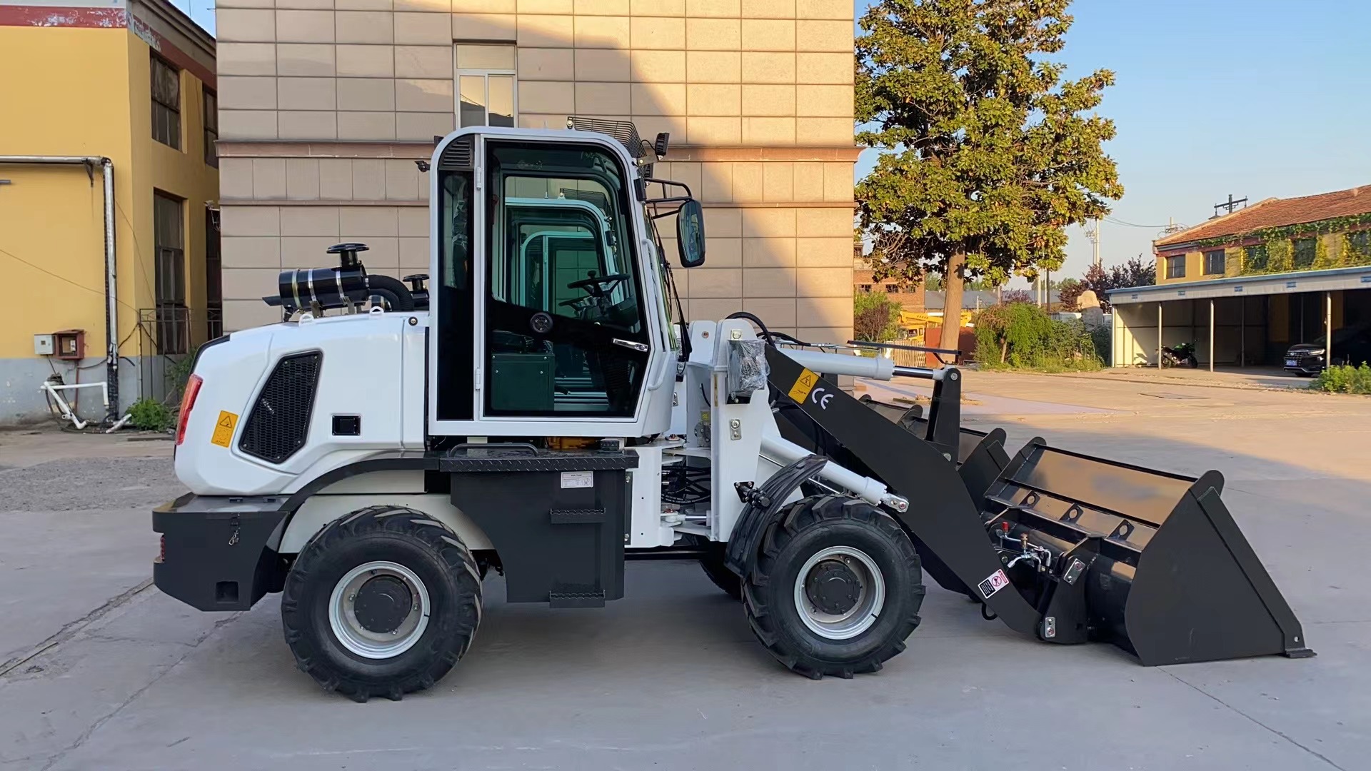 ZL18C Wheel Loader(pic2)