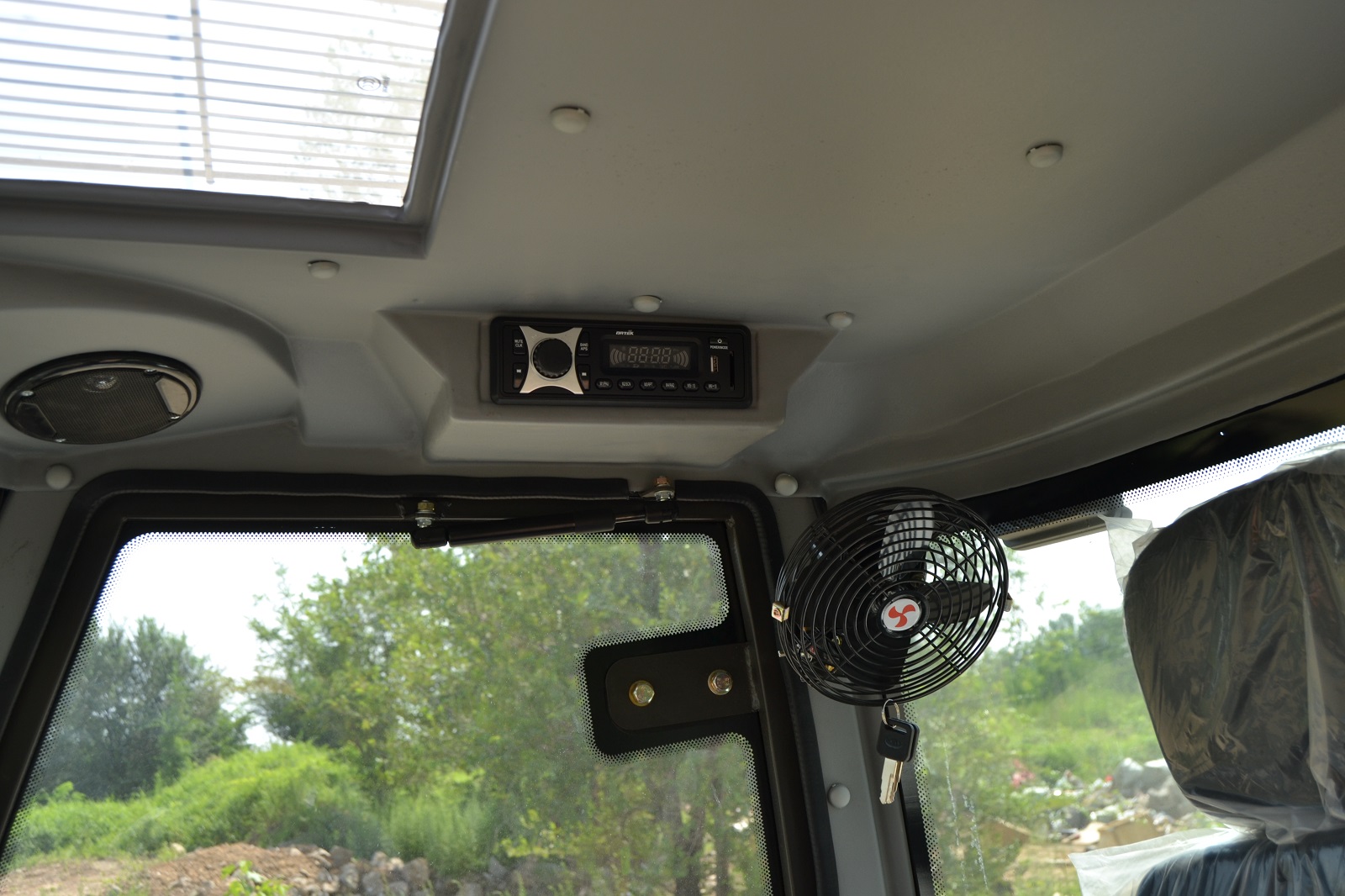 ZL20T Wheel Loader(pic10)