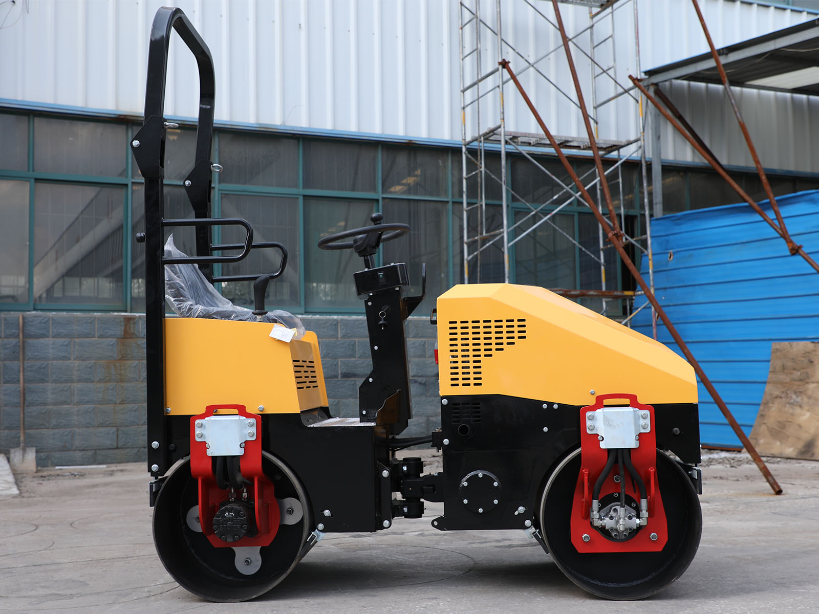 HR890 Road Roller(pic2) HR890 Road Roller(pic2)