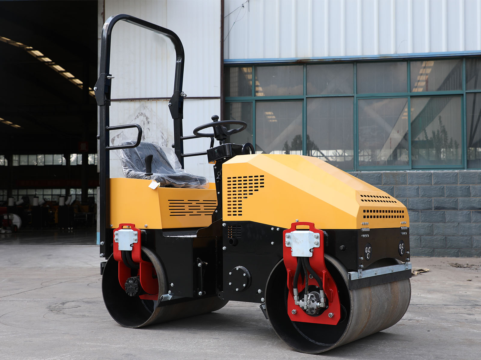 HR890 Road Roller(pic1) HR890 Road Roller(pic1)