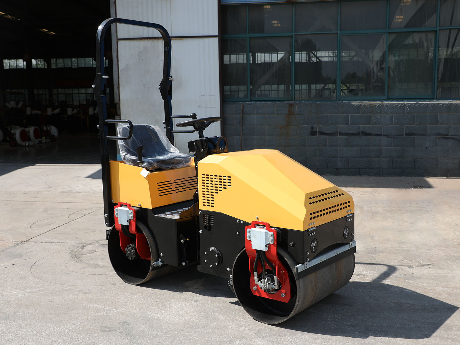 HR890 Road Roller(pic3) HR890 Road Roller(pic3)