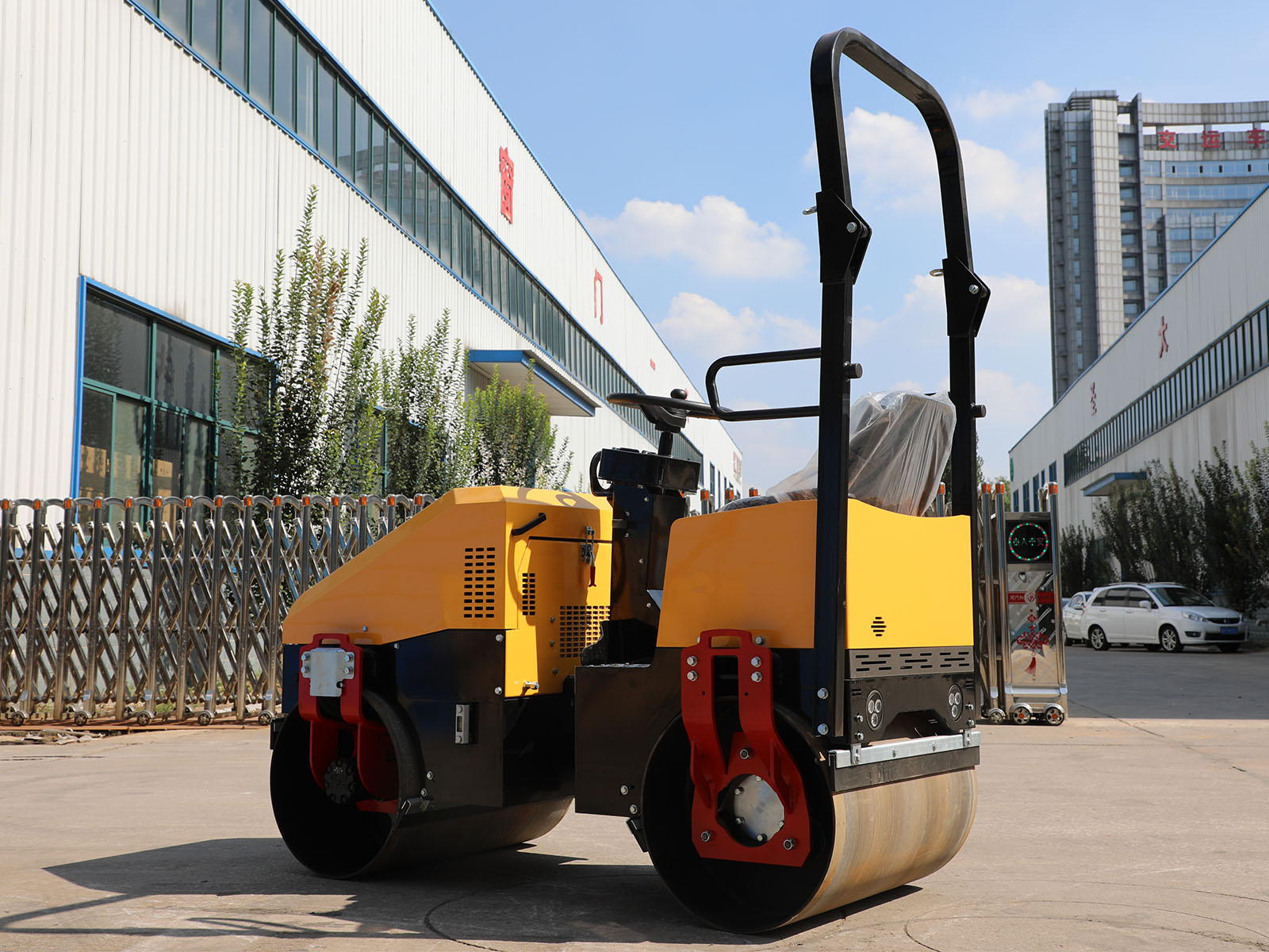 HR890 Road Roller(pic6) HR890 Road Roller(pic6)