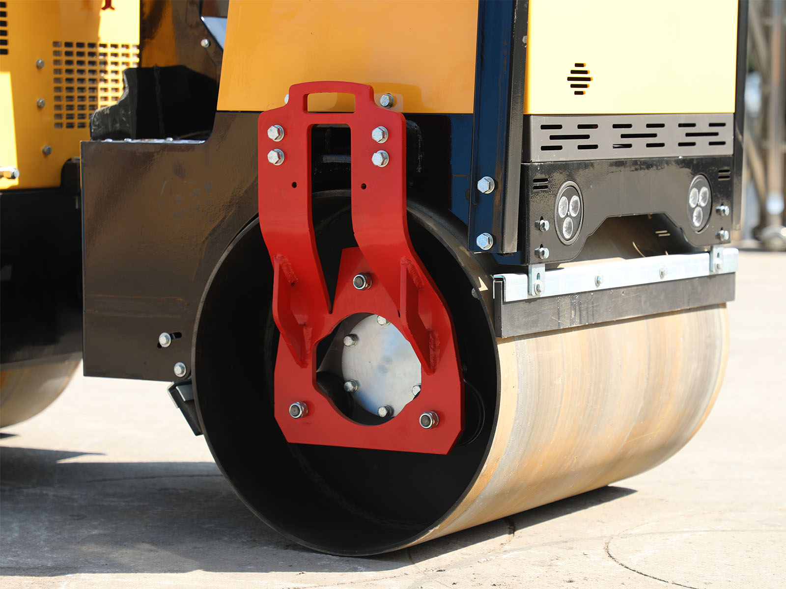 HR890 Road Roller(pic8) HR890 Road Roller(pic8)